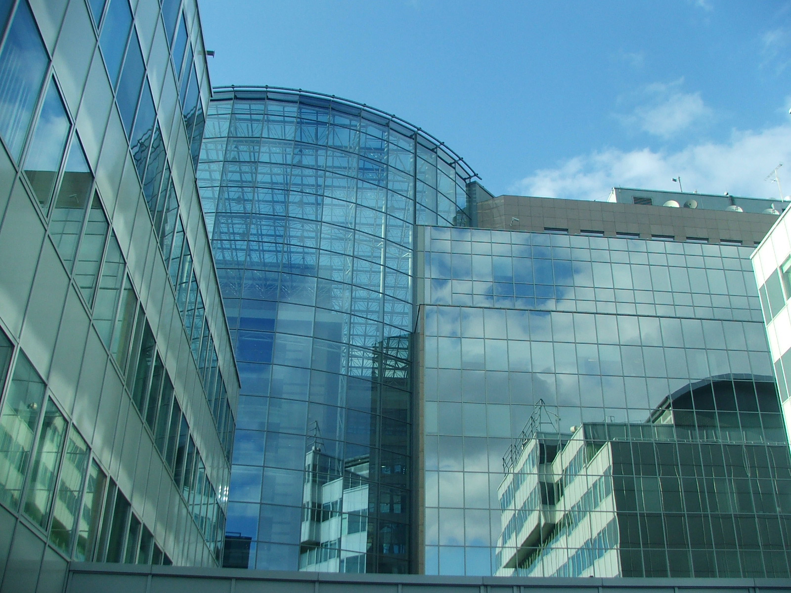 玻璃清洗应用场景