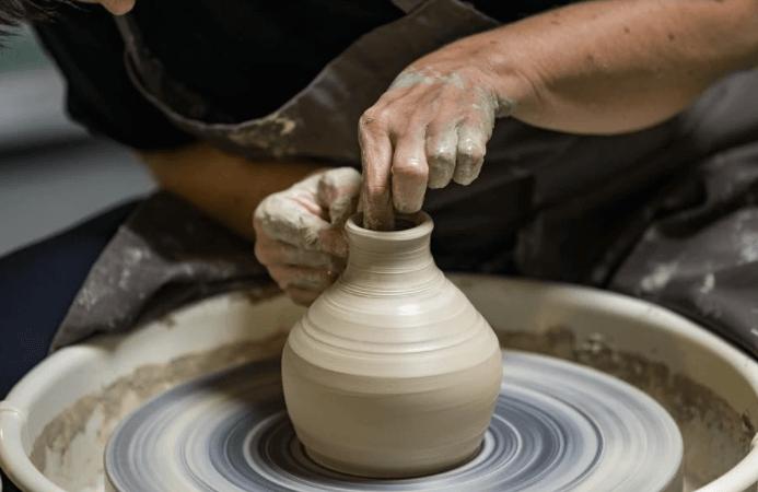 陶瓷浆料用消泡剂应用场景